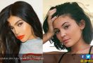 Ingin cantik Alami, Kylie Jenner Buang Filler pada Bibirnya - JPNN.com
