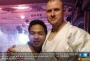 Zohri dan Fauzan si Juara Dunia Karate Kerja di Minimarket - JPNN.com
