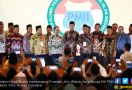  Menaker Hanif Dampingi Jokowi Buka Munas IKA PMII - JPNN.com