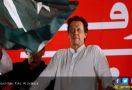 Mantan PM Pakistan Ditembak saat Pimpin Demo, Pelaku: Dia Menyesatkan Rakyat! - JPNN.com