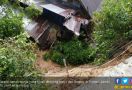 Rumah Warga Kerinci Rusak Diterjang Longsor dan Banjir - JPNN.com