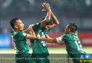 Arema FC vs Persebaya: Siapa Pengganti Fandry Imbiri? - JPNN.com