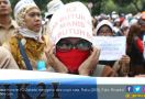 Tes Perpanjangan Kontrak, Honorer K2 DKI Jakarta Disuruh Masuk Selokan, Heboh! - JPNN.com