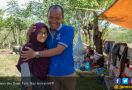 Azwan dan Dewi Bersatu Lagi Setelah Hanyut oleh Tsunami - JPNN.com