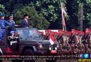 Jadi Irup di HUT TNI, Jokowi Tegaskan Komitmen Berantas PKI - JPNN.com