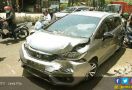 Kecepatan Tinggi, Jazz Seruduk Mobilio - JPNN.com