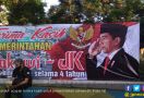 Spanduk Ucapan Terima Kasih pada Jokowi Tersebar di Jalan - JPNN.com