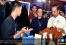 Jokowi Beli Jaket Lokal Rp 499 Ribu di IdeaFest 2018 - JPNN.com
