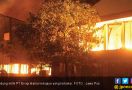 Tiga Bangunan Terbakar, Kerugian Miliaran Rupiah - JPNN.com
