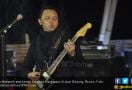 Jasa Slash bagi Gitaris Iga Massardi - JPNN.com