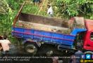 Truk Rombongan Pengungsi di Mamasa Terjun ke Sungai, 5 Tewas - JPNN.com