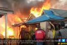 Kebakaran Hebat di Kuala Tungkal, 15 Rumah Ludes dalam 1 Jam - JPNN.com