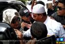 Habib Bahar Diperiksa, Massa FPI Beri Pengawalan - JPNN.com