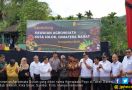 Kementan Resmikan Agrowisata Durian di Kota Solok - JPNN.com