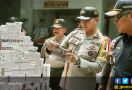 Wow, Ratusan Ribu Batang Rokok Dimusnahkan - JPNN.com