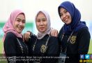 Gadis-Gadis yang Tak Rela Mitra Kukar Kalah dari Persija - JPNN.com