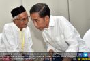 Bertemu Jokowi, Nyak Sandang Cerita Masjid Terbengkalai - JPNN.com