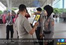3 Fakta di Balik Brigpol Dewi si Polwan yang Lagi Viral - JPNN.com