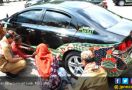 Keren, Sekarang Mobil Dinas Bermotif Batik - JPNN.com