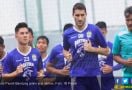 Menanti Kejutan Pemain Asia Bidikan Persib Bandung - JPNN.com