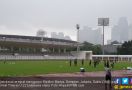 Jelang Timnas U-22 Gelar Latihan, Hujan Deras Mengguyur Kawasan Senayan - JPNN.com