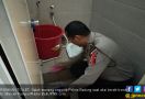 Viral!! Anggota Polisi di Bali Ini Disuruh Bersihkan Toilet - JPNN.com
