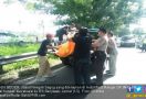 Mayat Pria Dalam Mobil Ford Ranger Putih Gegerkan Warga - JPNN.com