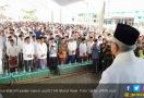 Prabowo Rajin ke Pesantren, Kiai Ma'ruf: Saya Didukung Semua Kiai - JPNN.com