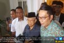 Sambil Melepas Rindu, Kang Emil Doakan Ikhtiar Kiai Ma'ruf Amin Terkabul - JPNN.com