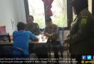 Pak Bupati Ceramahi Mahasiswa yang Bawa Perempuan di Kamar Sewaan - JPNN.com