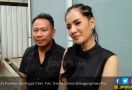 Ketahuan DM Model Seksi, Vicky Prasetyo Didamprat Pacar - JPNN.com