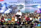 Jokowi Targetkan Tanah se-Indonesia Bersertifikat pada 2025 - JPNN.com