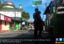 Polisi Evakuasi 20 KK Tetangga Pelaku Bom Bunuh Diri di Sibolga - JPNN.com