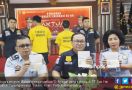 Tiga TKA Ilegal Asal Tiongkok Dideportasi dari Batam - JPNN.com