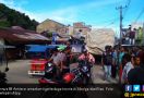 Keluarga Terduga Teroris Riau: Kami Berharap Adik Kami Cepat Pulang - JPNN.com