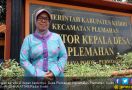 Mbah Uti Punya 7 Cucu, Kades Perempuan Tertua di Kabupaten Kediri - JPNN.com