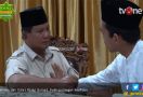 Detik - Detik Ustaz Abdul Somad Hadiahkan Tasbih Kesayangannya Buat Prabowo - JPNN.com