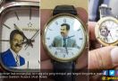 Jual Jam Bergambar Sadam Hussein, Pria Iraq Ditangkap Polisi - JPNN.com