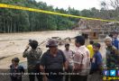 Sungai Musi Meluap, Jembatan Ponton Putus, Tujuh Unit Rumah Hanyut - JPNN.com