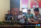 Operasi Cipkon Jelang Ramadan, Polres Ciamis Sita 46 Botol Miras - JPNN.com