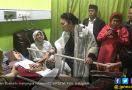 Titiek Soeharto Sebut Relawan 02 yang Aksi Damai di Bawaslu Keracunan Kue dari Koper Merah - JPNN.com