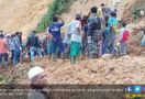Puluhan Gurandil Tertimbun Longsor di Bogor, Ada yang Meninggal, tapi Sulit Dikenal - JPNN.com
