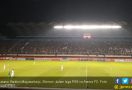 Duel PSS vs Arema FC Diwarnai Kericuhan Suporter - JPNN.com