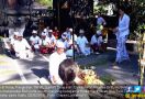 Umat Hindu Lanal Denpasar Merayakan Hari Suci Tumpek Landep - JPNN.com