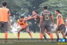 Semen Padang vs Persib Bandung: Rebut Tiga Poin di Kandang - JPNN.com