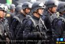 Polisi Bersenjata Langkap Patroli Intensif di Rumah Kosong - JPNN.com