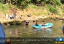 Bocah Tenggelam di Sungai Ciliwung Ditemukan Tewas - JPNN.com