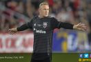 Wayne Rooney Belum Habis! Lihat Golnya dari Setengah Lapangan, Masyaallah - JPNN.com