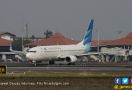 Garuda Indonesia GA 271 Mendarat Darurat di Bandara Halim - JPNN.com