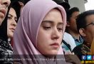 Galih Ginanjar Ditahan, Begini Reaksi Fairuz A Rafiq - JPNN.com